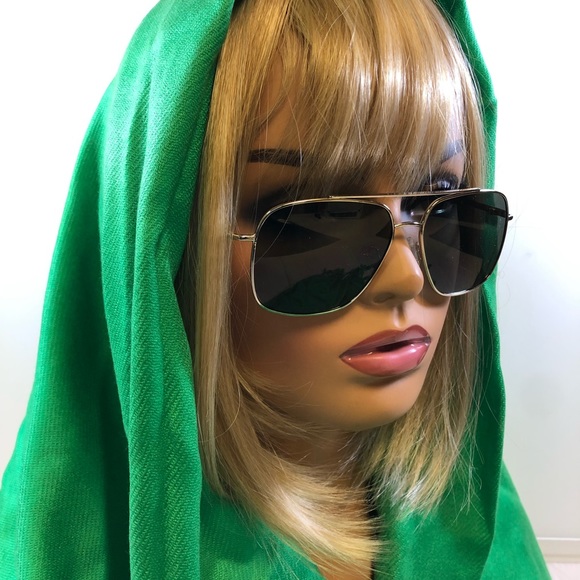 Women’s Banana Republic Aviator Sunglasses - Picture 3 of 7